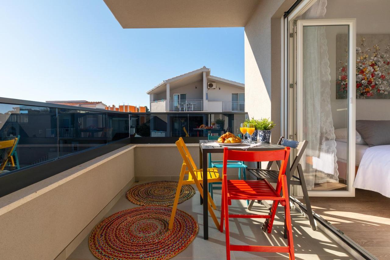 Sunny Island Apartment Trogir Exterior foto